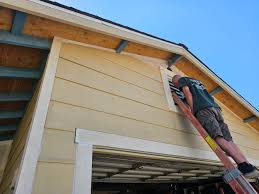 Best Fascia and Soffit Installation  in Ravenna, NE